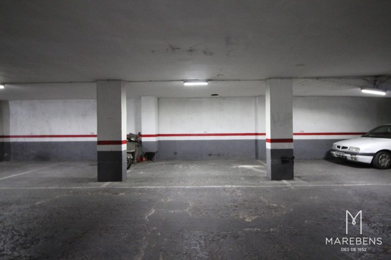 Aparcamiento en venta en la Calle Jaume I