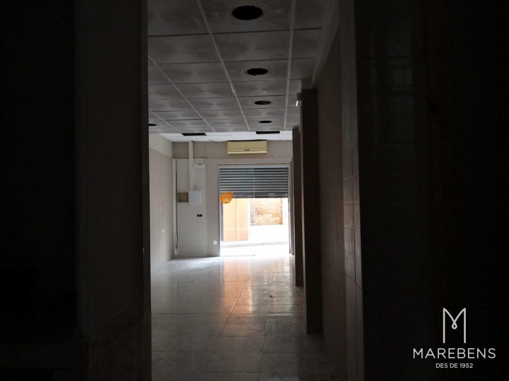 Commercial space for rent on Carrer Cervantes - 4/5