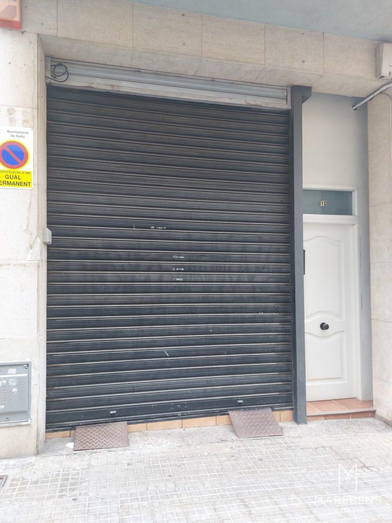 Local en venta en el Carrer Bisbe Palau - 2/2