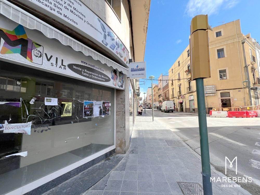 Local en venta en la Avenida Estanislau Figueres - 4/11