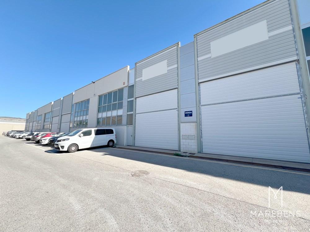 Nave en venta en la Carretera del Pla - 1/12