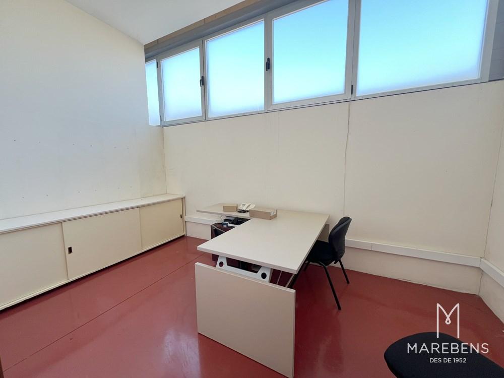 Nave en venta en la Carretera del Pla - 10/12