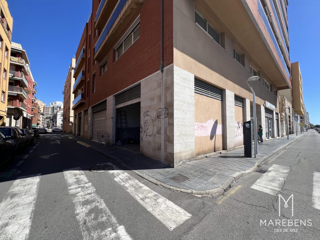 Local en venta en la Calle del Mar - 1/7