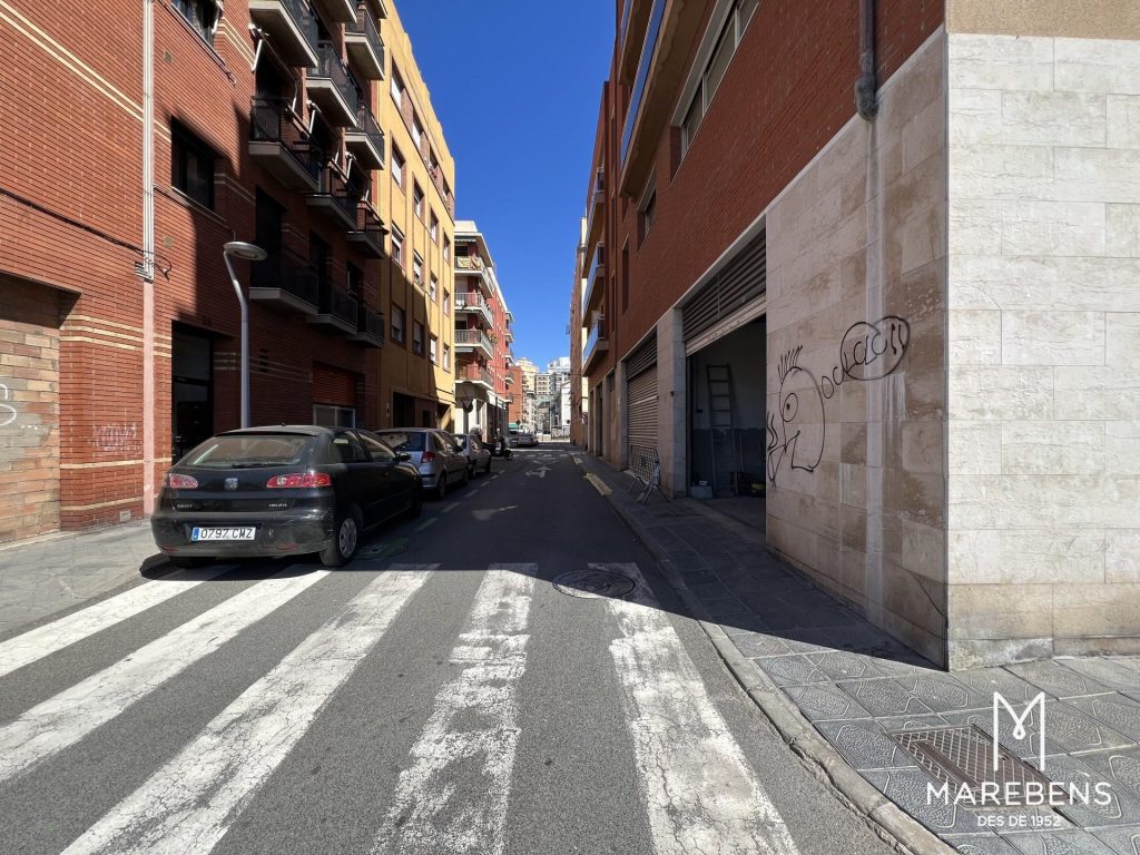 Local en venta en la Calle del Mar - 2/7