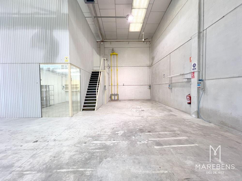 Nave en venta en la Carretera del Pla - 5/18