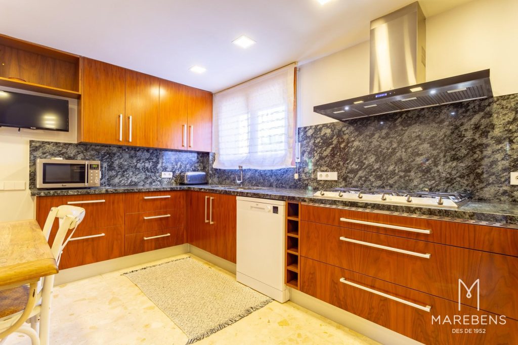 Casa en venda al Carrer Cavet - 18/67