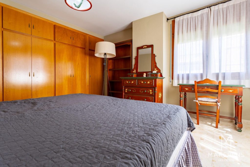 Casa en venda al Carrer Cavet - 51/67