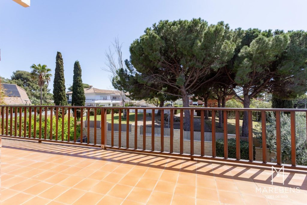 Casa en venda al Carrer Cavet - 60/67