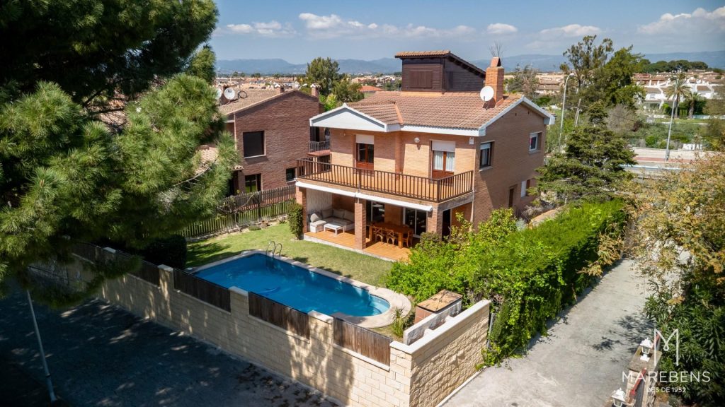 Casa en venda al Carrer Cavet - 67/67