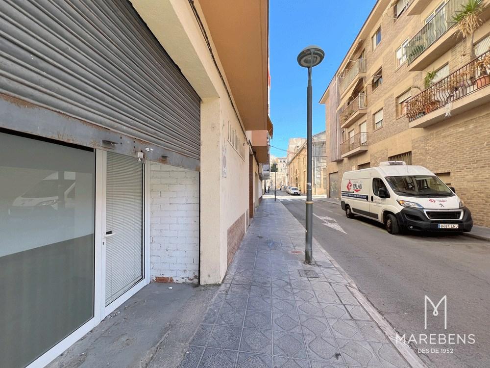 Local en alquiler en la Calle Misericòrdia - 9/10