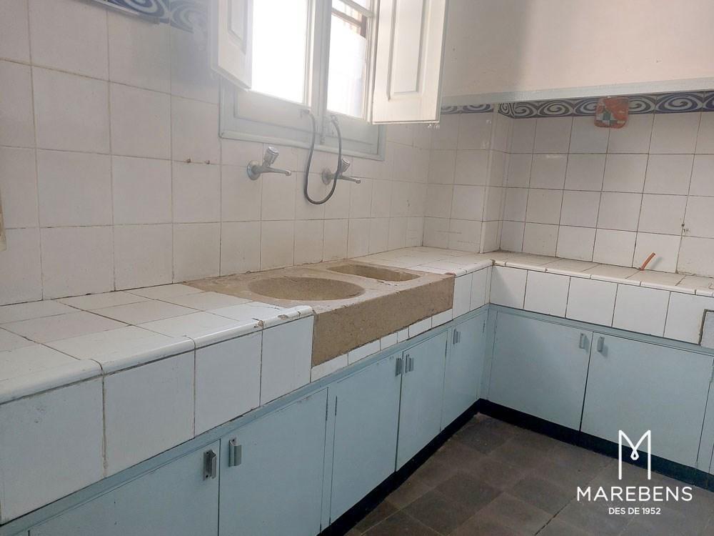 Edificio en venta en la Calle de la Cort - 16/22