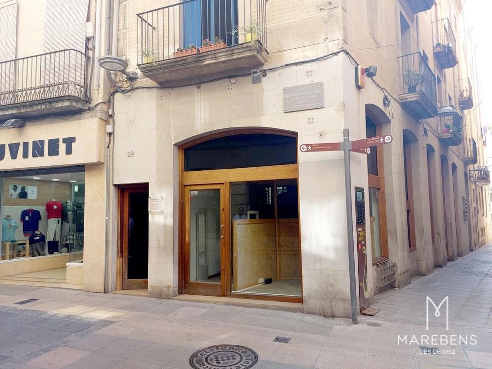 Edificio en venta en la Calle de la Cort - 11/22