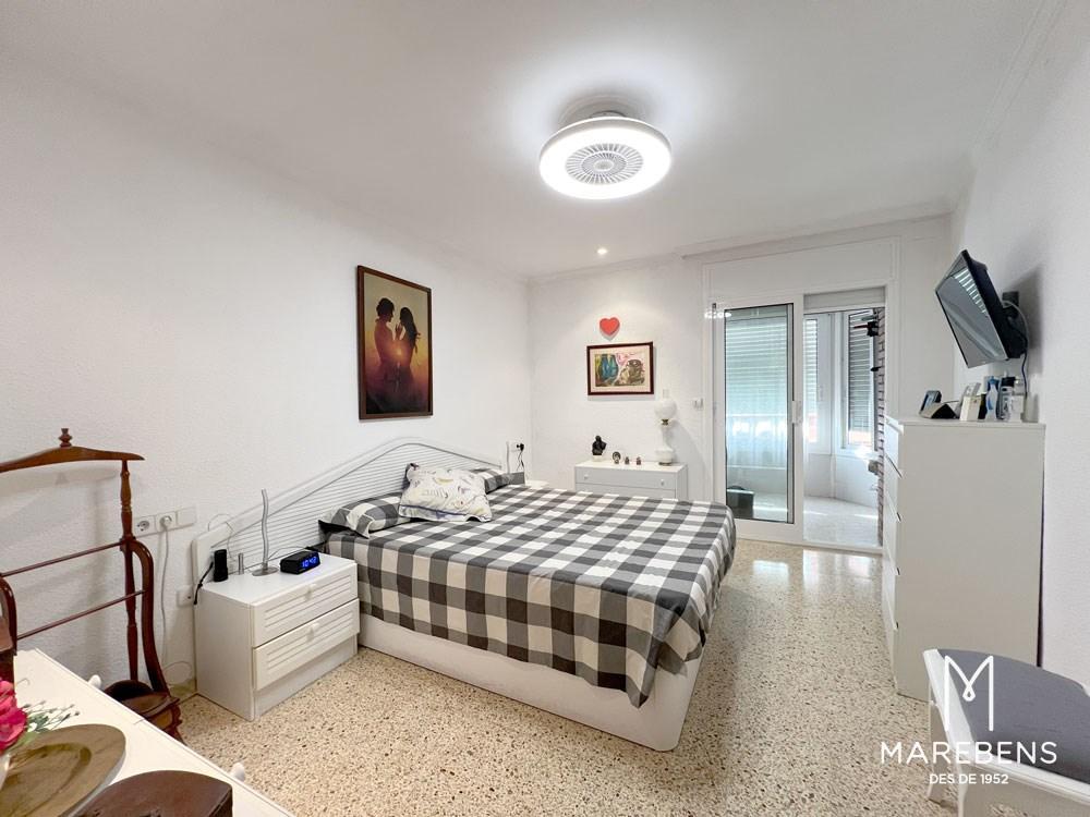 Piso en venta en la Calle Miralbosc - 8/13