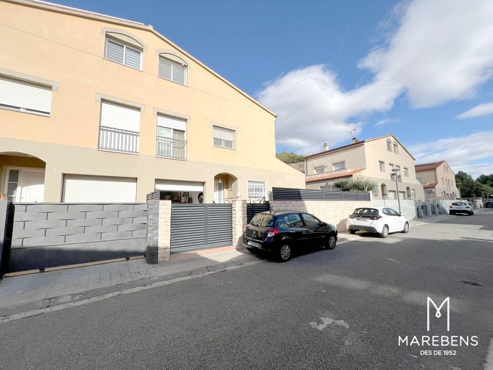 Casa en venta en la Calle Josep Castellet - 20/23