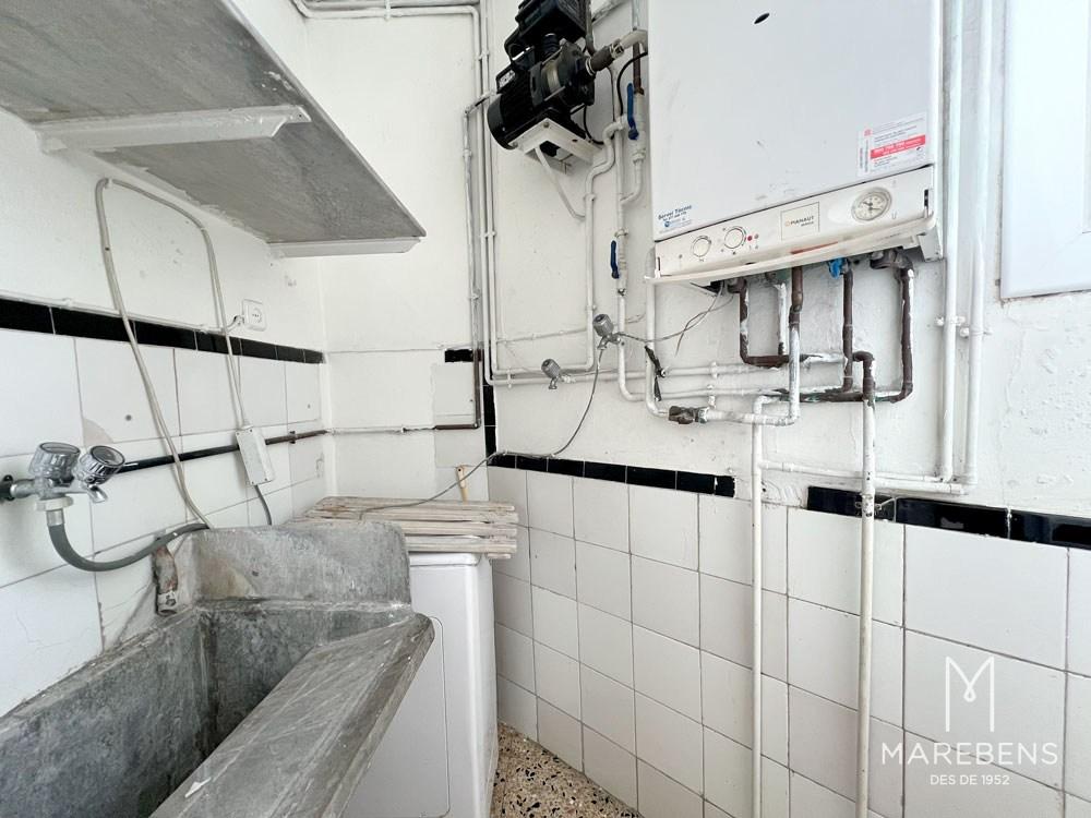 Edificio en venta en la Calle August - 24/25