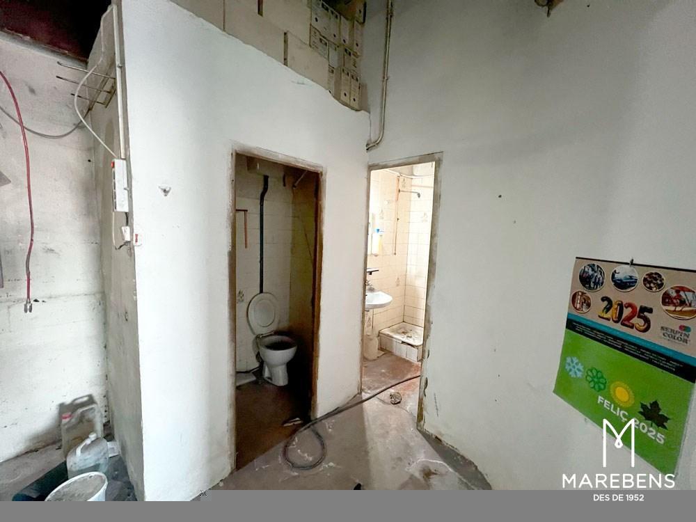 Local en alquiler en la Avenida Maria Fortuny - 18/19