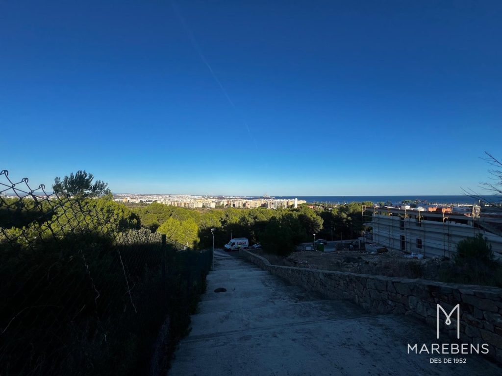Terreno en venta en Salou - 6/8