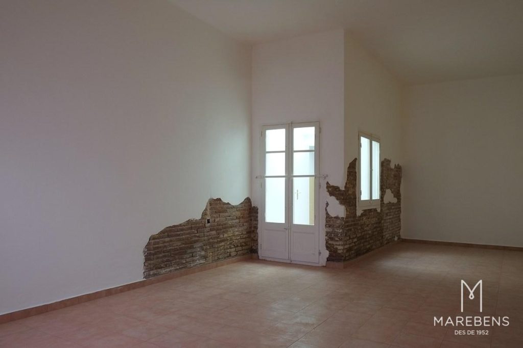 Local en venta para inversión en la Calle Reding - 6/8