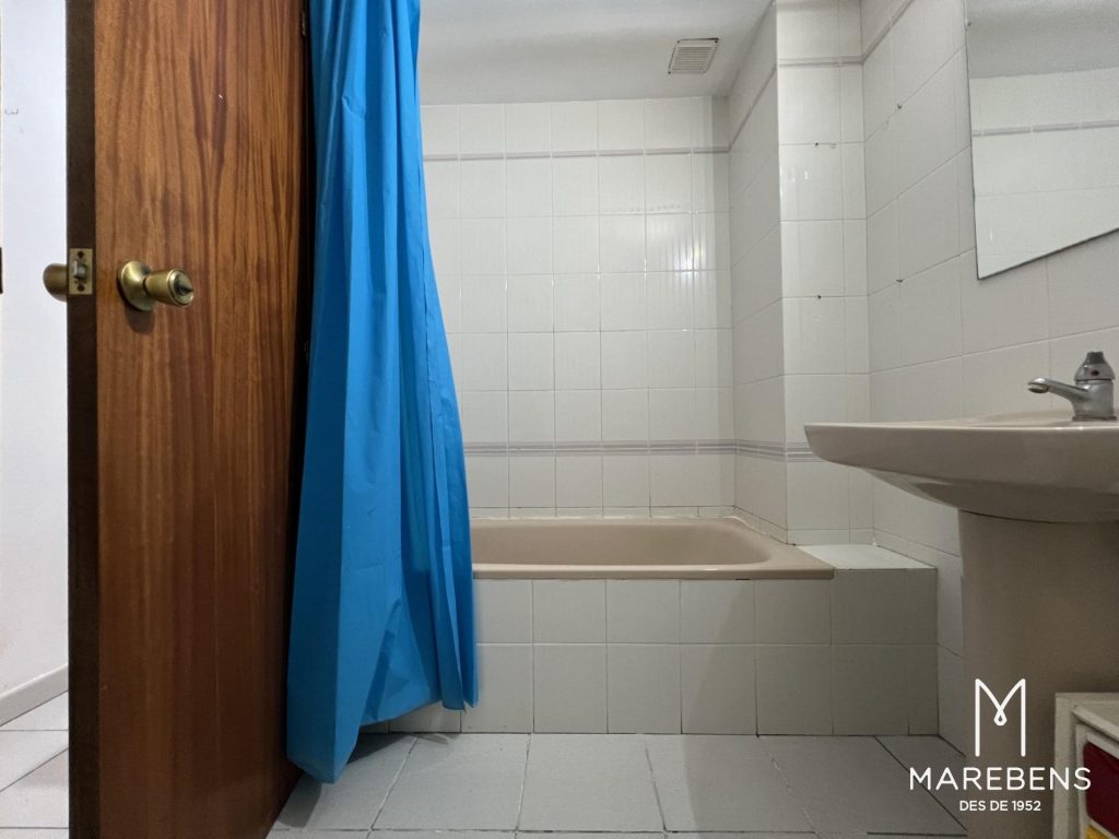 Piso en venta en la Calle Taquigraf Martí - 6/14