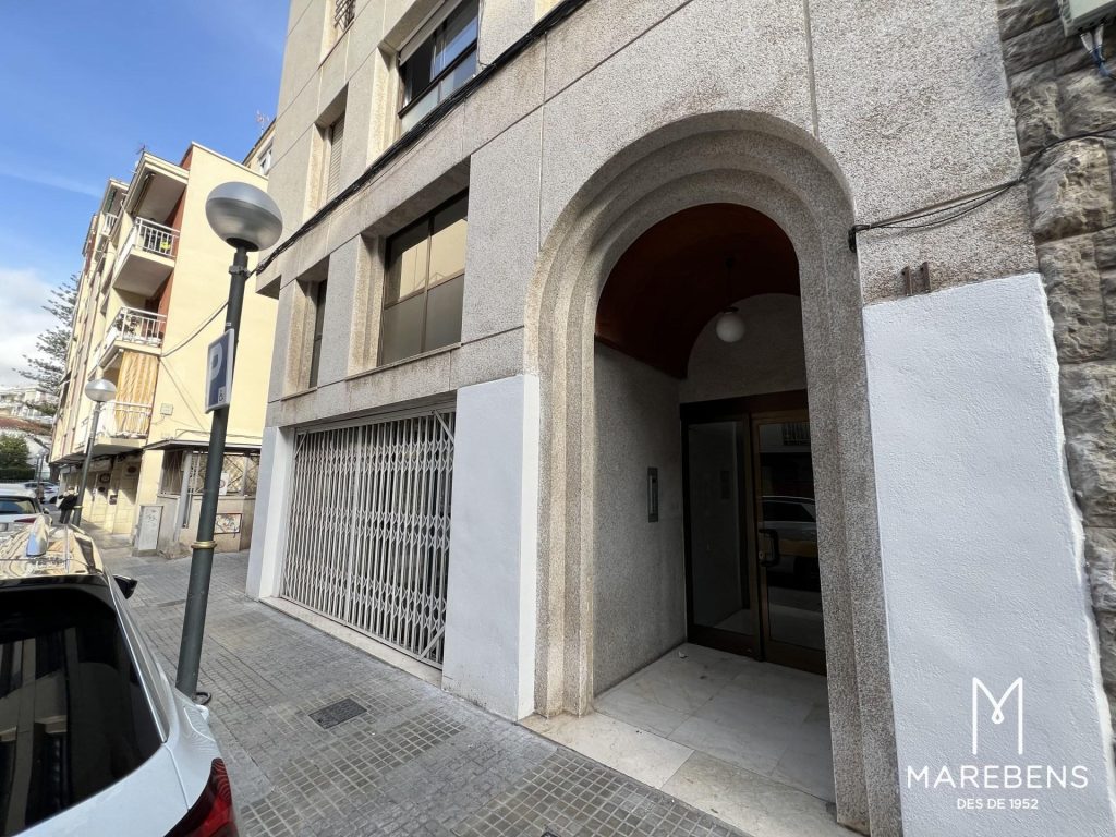 Piso en venta en la Calle Taquigraf Martí - 13/14