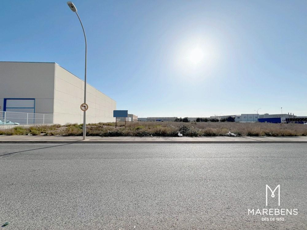 Solar en venta en el Carrer Blanquers - 2/6