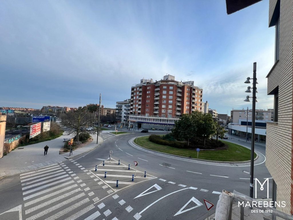 Piso en venta para inversión en la Avenida Montblanc - 5/13