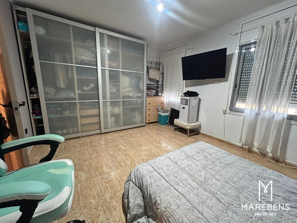 Piso en venta para inversión en la Avenida Montblanc - 10/13