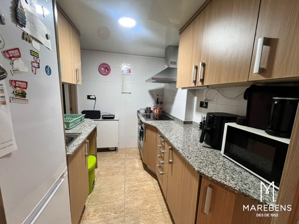 Piso en venta para inversión en la Avenida Montblanc - 8/13