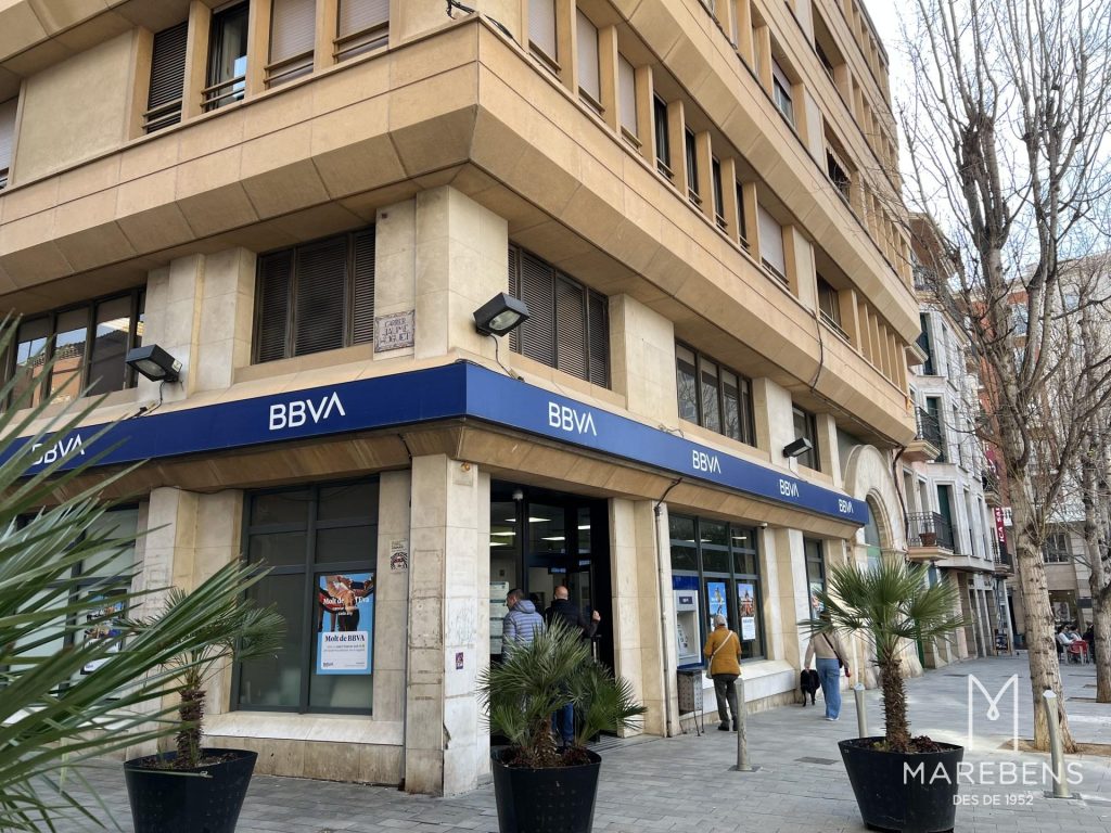 Piso en venta en la Calle Jaume Huguet - 2/26