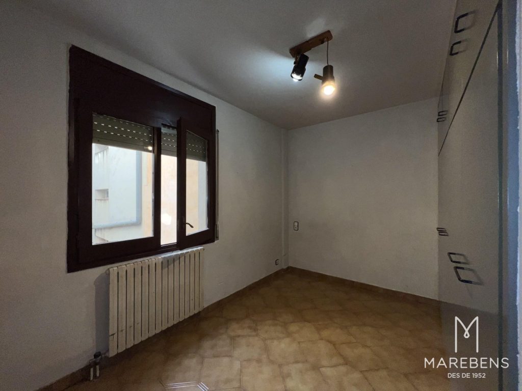 Piso en venta en la Calle Jaume Huguet - 6/26