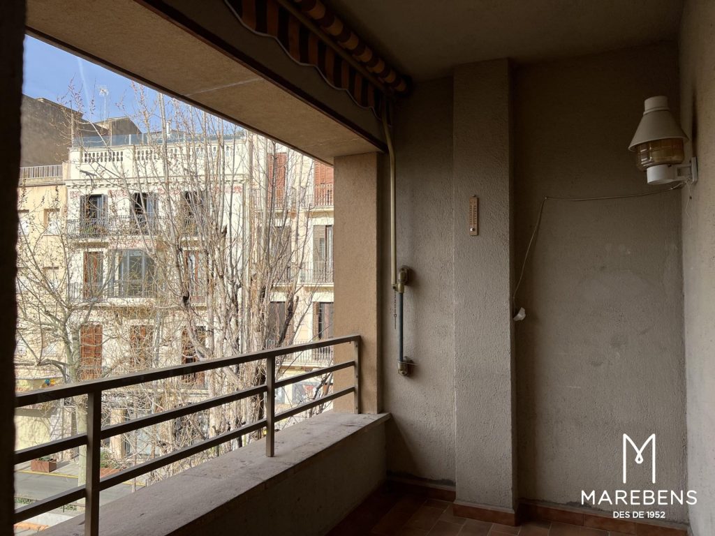 Piso en venta en la Calle Jaume Huguet - 25/26