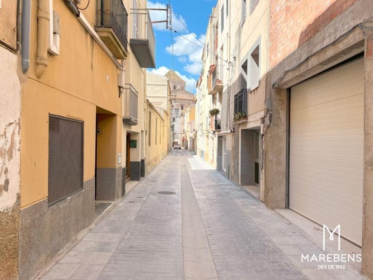 Dúplex en venta en la Calle Joan Trenchs