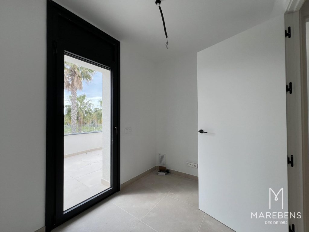 Casa en venta en la Calle Sínies- Obra nueva 3 - 18/25