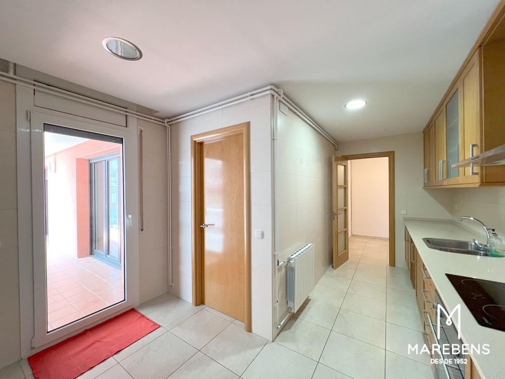 Piso en venta en la Avenida Catalunya - 9/16