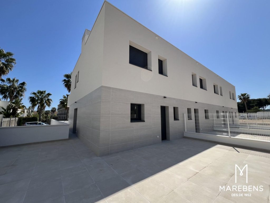 Casa en venta en la Calle Sínies- Obra nueva 4 - 19/22