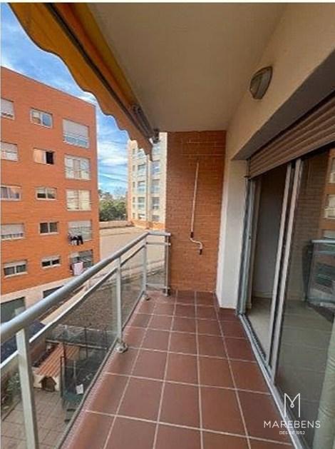 Piso en venta para inversión en la Calle Antoni de Bofarull - 3/13