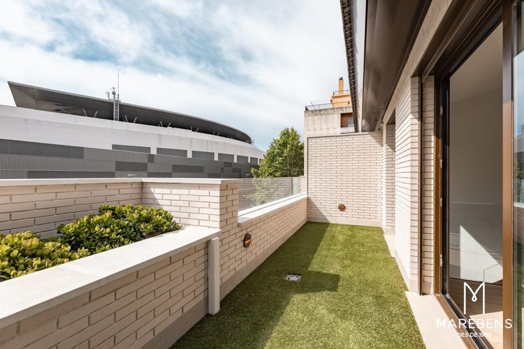 Casa en venta en la Calle Bertran de Castellet - 48/56