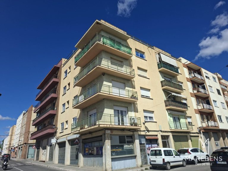 Piso en venta en la Calle Ignasi Sarró