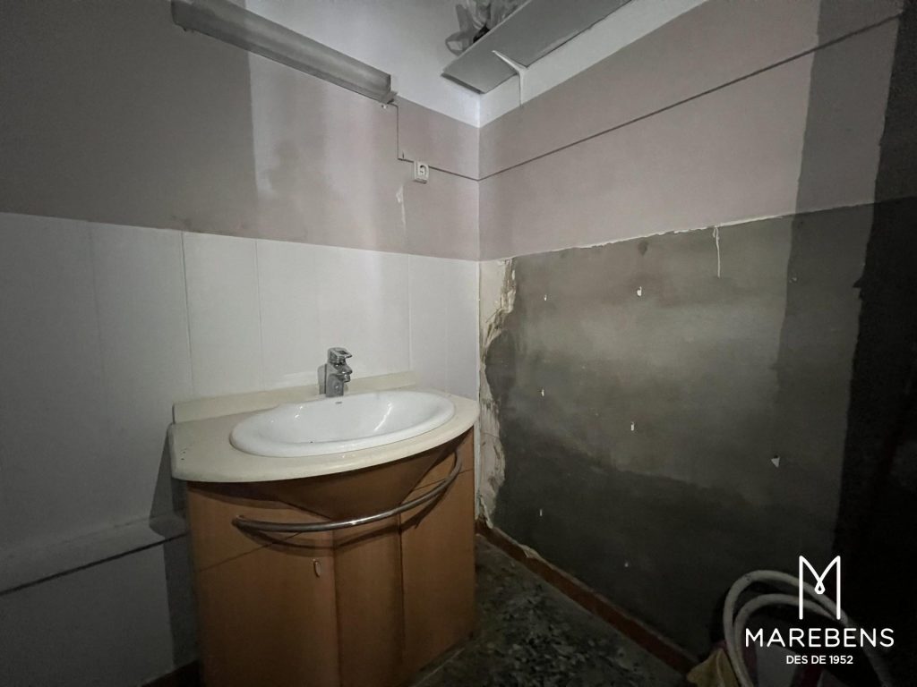 Local en venta en el Bloque Sant Bartomeu - 13/17