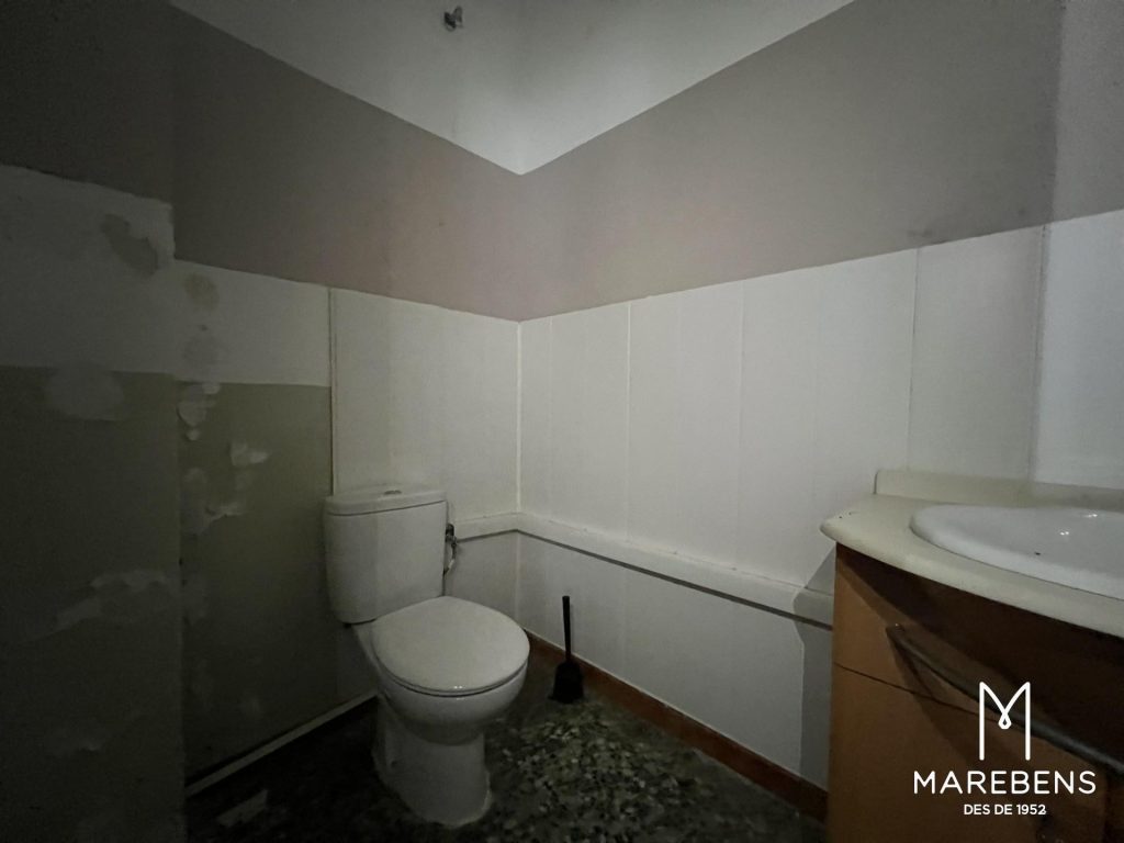Local en venta en el Bloque Sant Bartomeu - 14/17