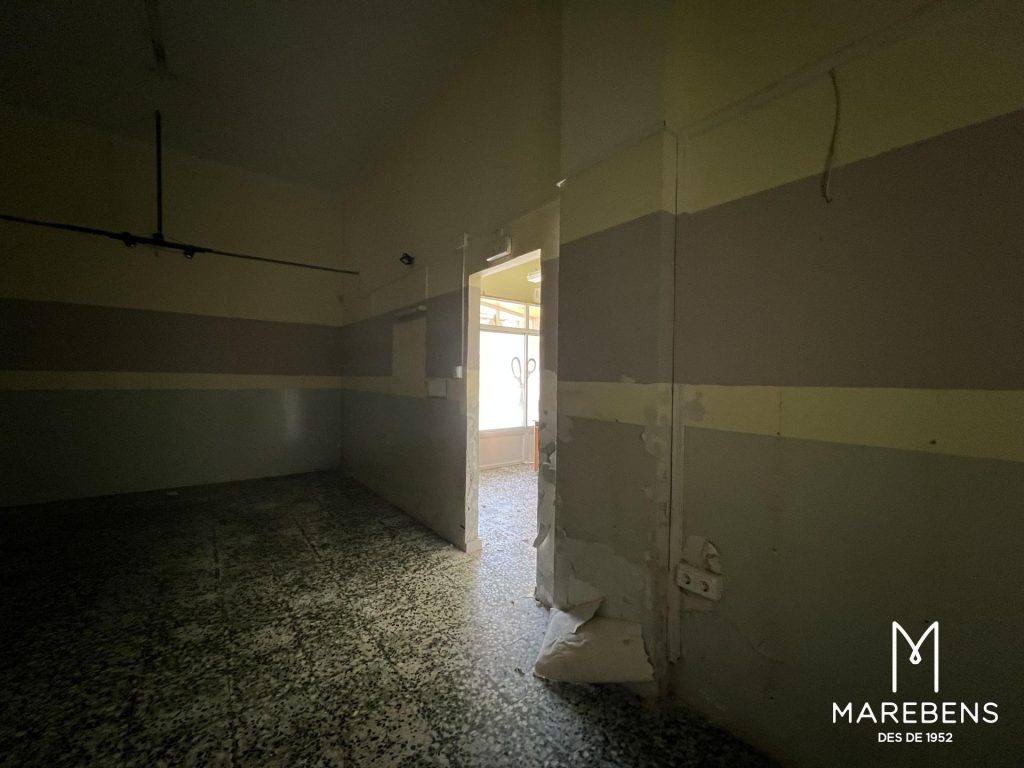 Local en venta en el Bloque Sant Bartomeu - 16/17
