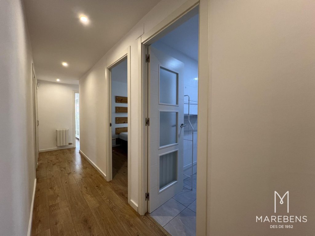 Piso en venta en la Calle Eivissa - 7/17