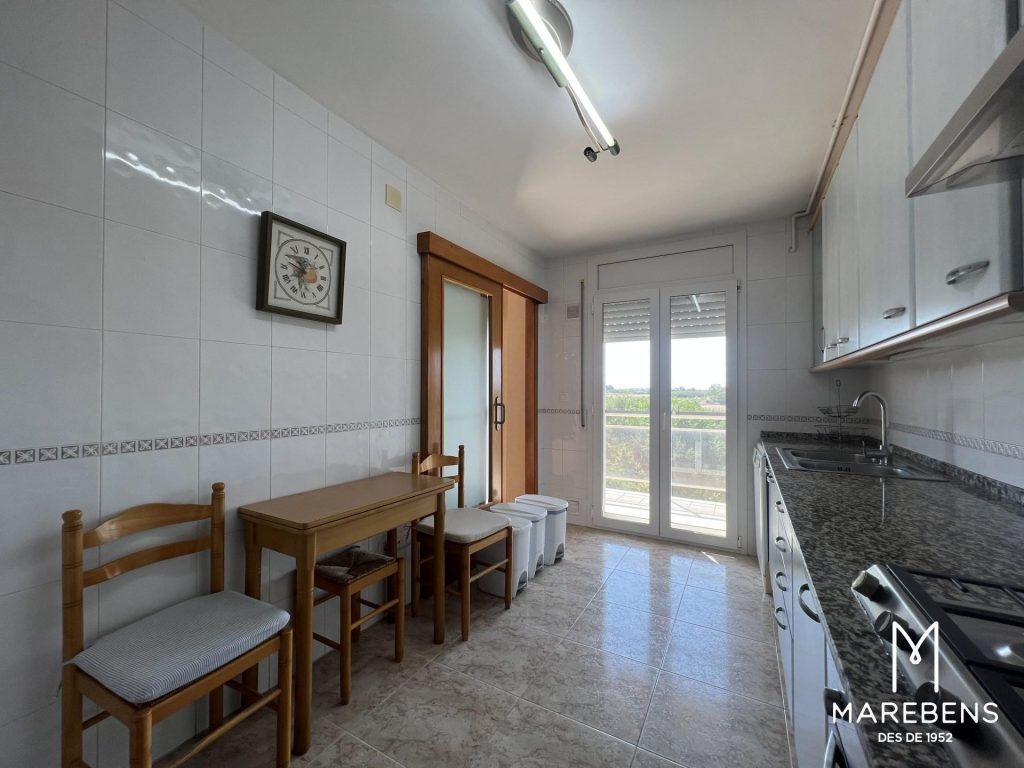 Piso en venta en el Passeig de l’Estació - 7/21
