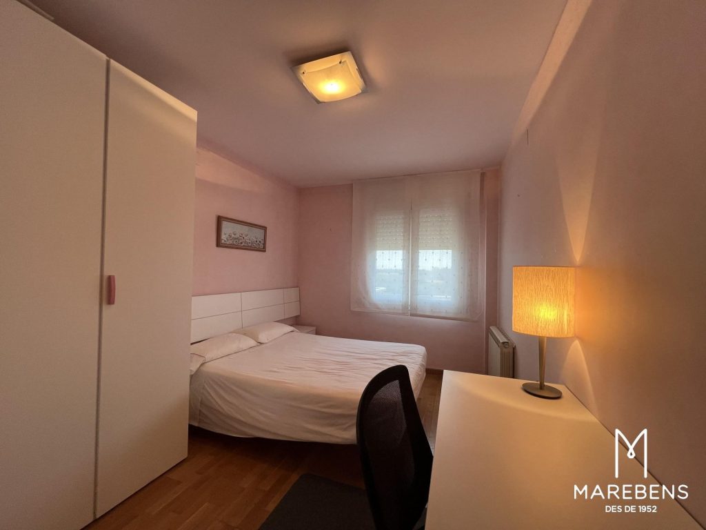 Piso en venta en el Passeig de l’Estació - 8/21