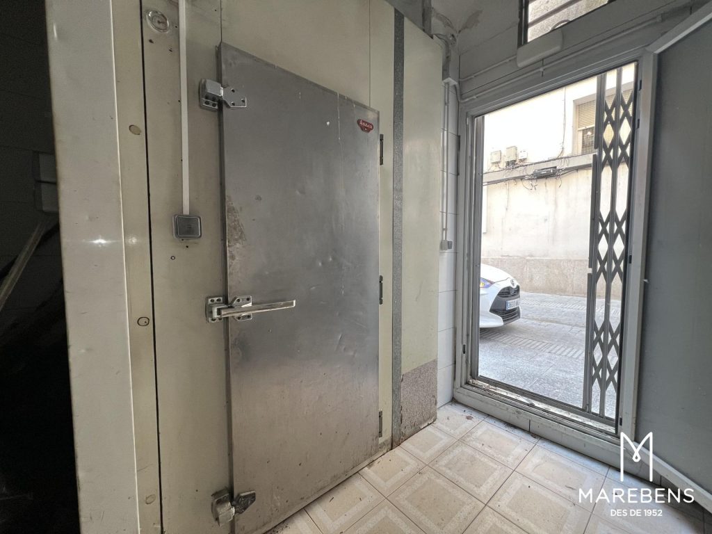 Local en venta en la Calle Gravina - 4/7