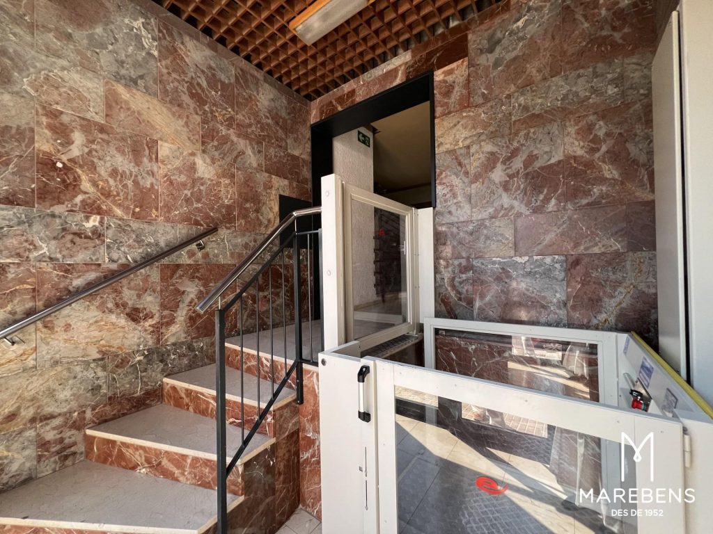 Piso en venta en la Calle Francesc Macià - 23/25