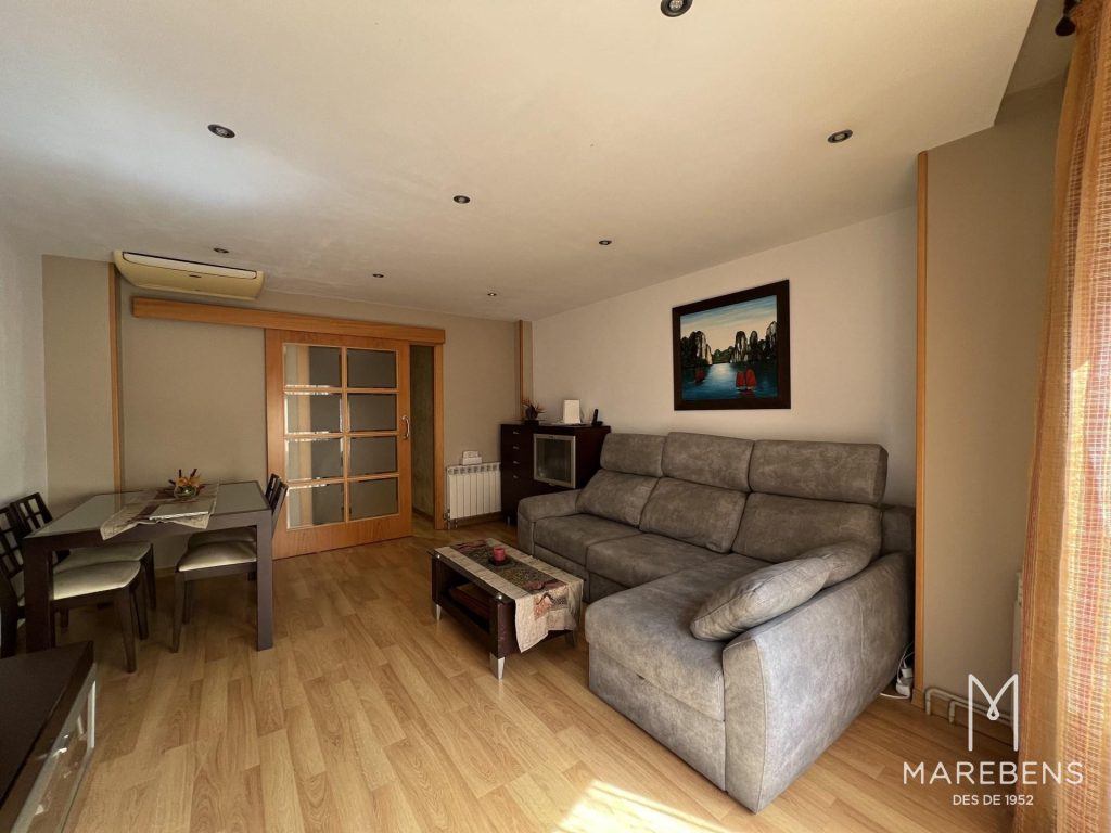 Piso en venta en la Calle Francesc Macià - 2/25