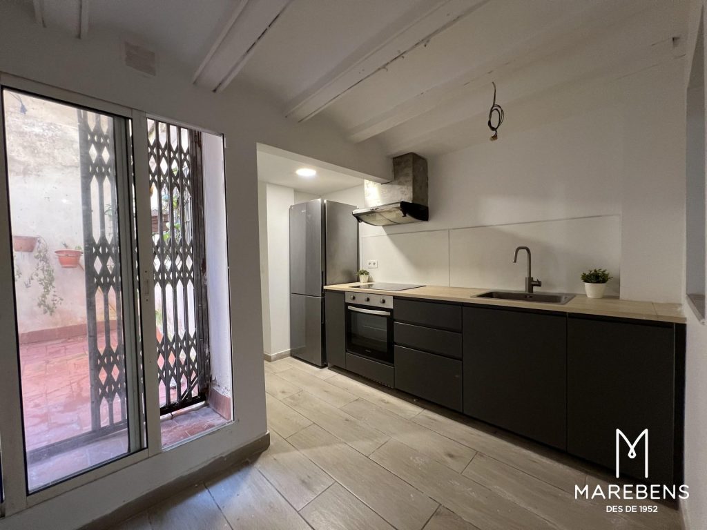 Piso en venta en la Calle Pons d’Icart - 15/19