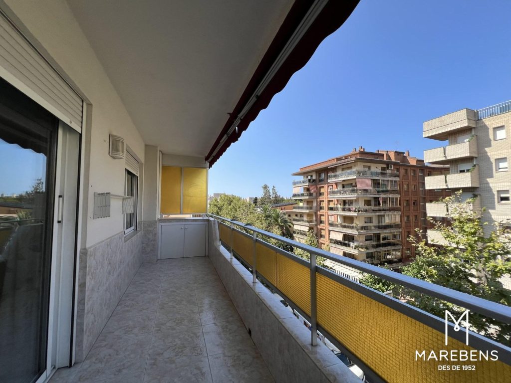 Piso en alquiler en la Calle Barcelona - 9/22